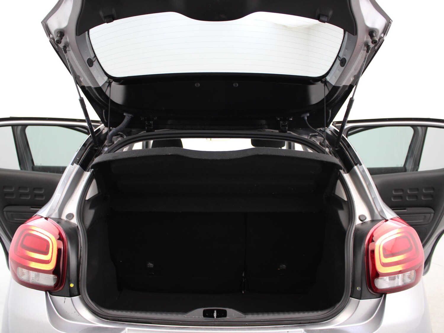 Used Citroen C3 2023 for sale - 77758278: Photo 30