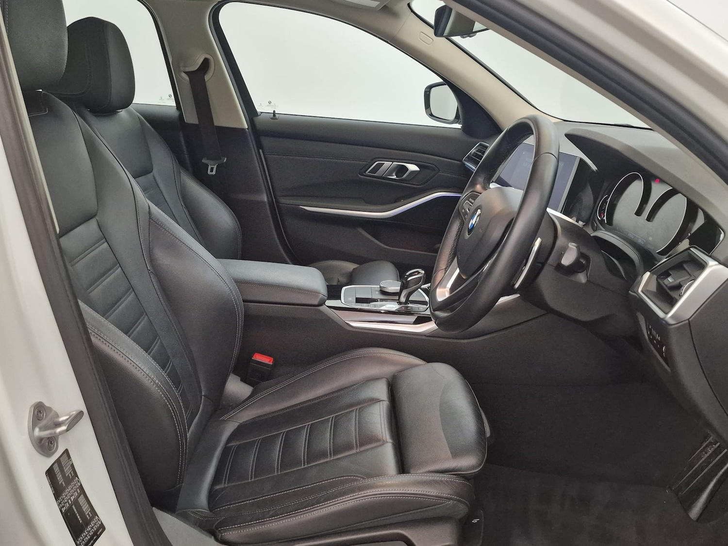 Used BMW 3 Series 2020 for sale - 76177399: Photo 9