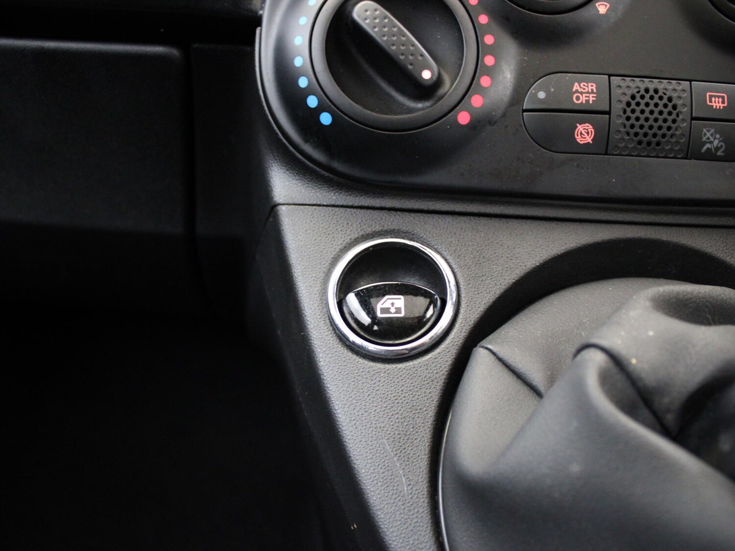 Used Fiat 500 2023 for sale - 75908823: Photo 25