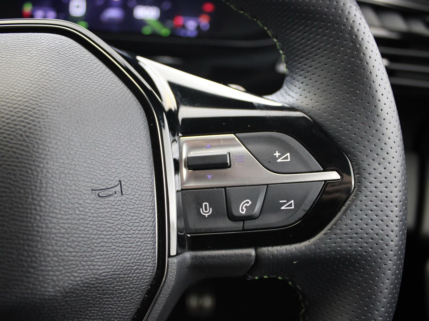 Used Peugeot 408 2024 for sale - 76564796: Photo 38