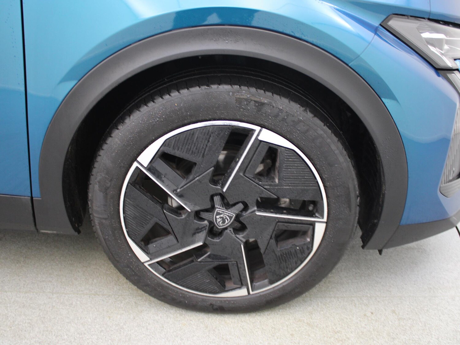 Used Peugeot 408 2024 for sale - 76564796: Photo 51