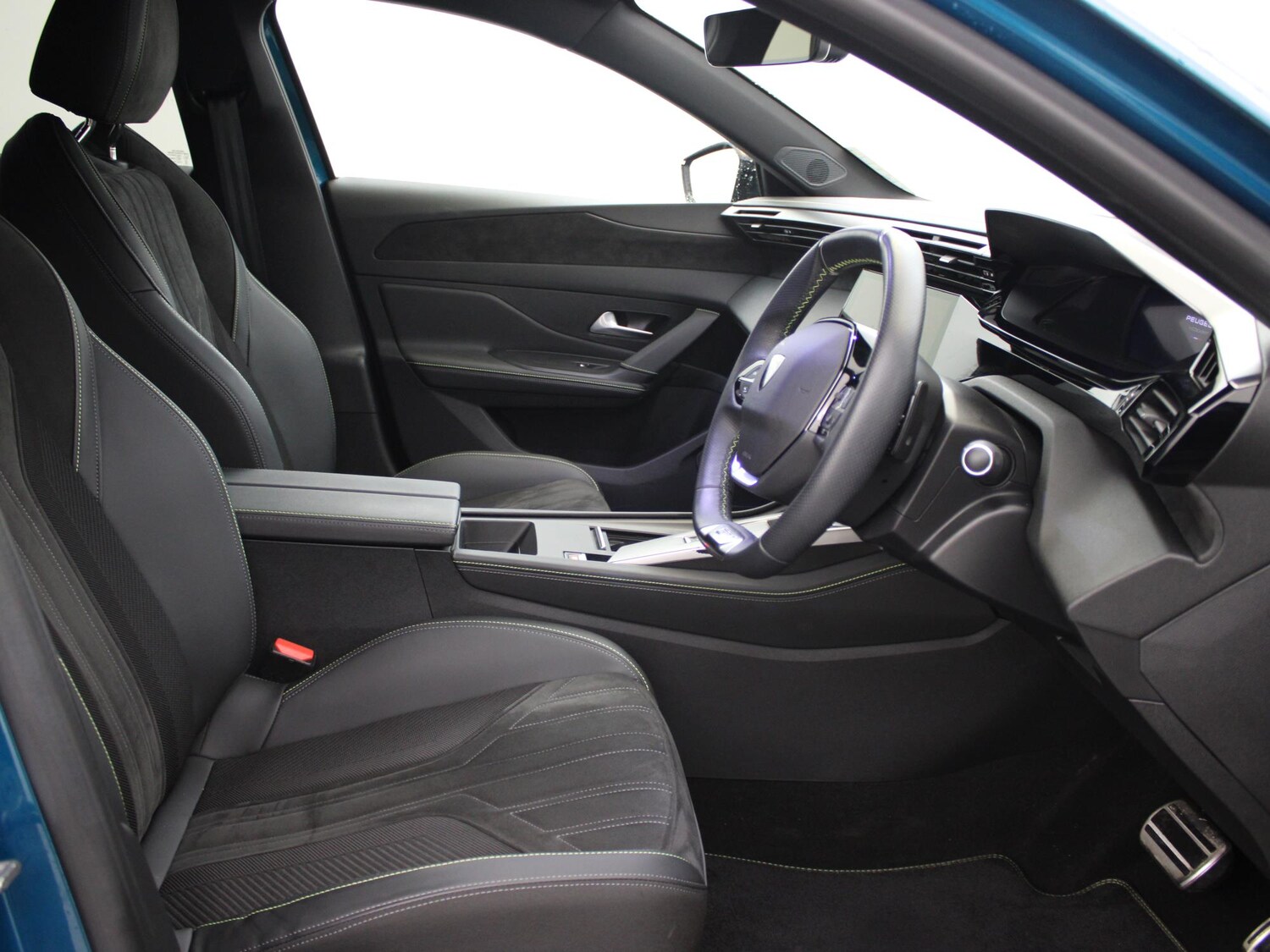 Used Peugeot 408 2024 for sale - 76564796: Photo 9