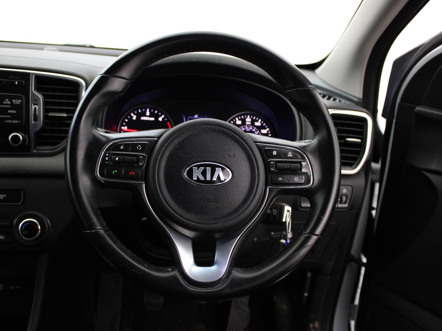 Used Kia Sportage 2016 for sale - 77240130: Photo 19