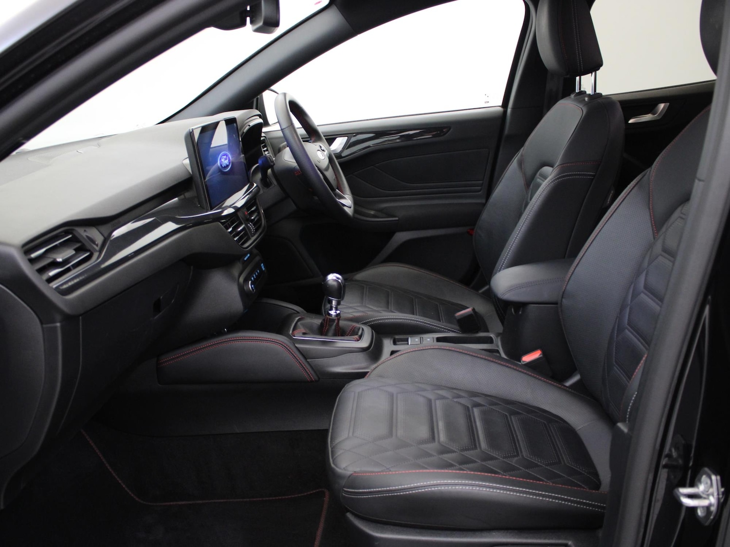 Used Ford Focus 2023 for sale - 76755367: Photo 11