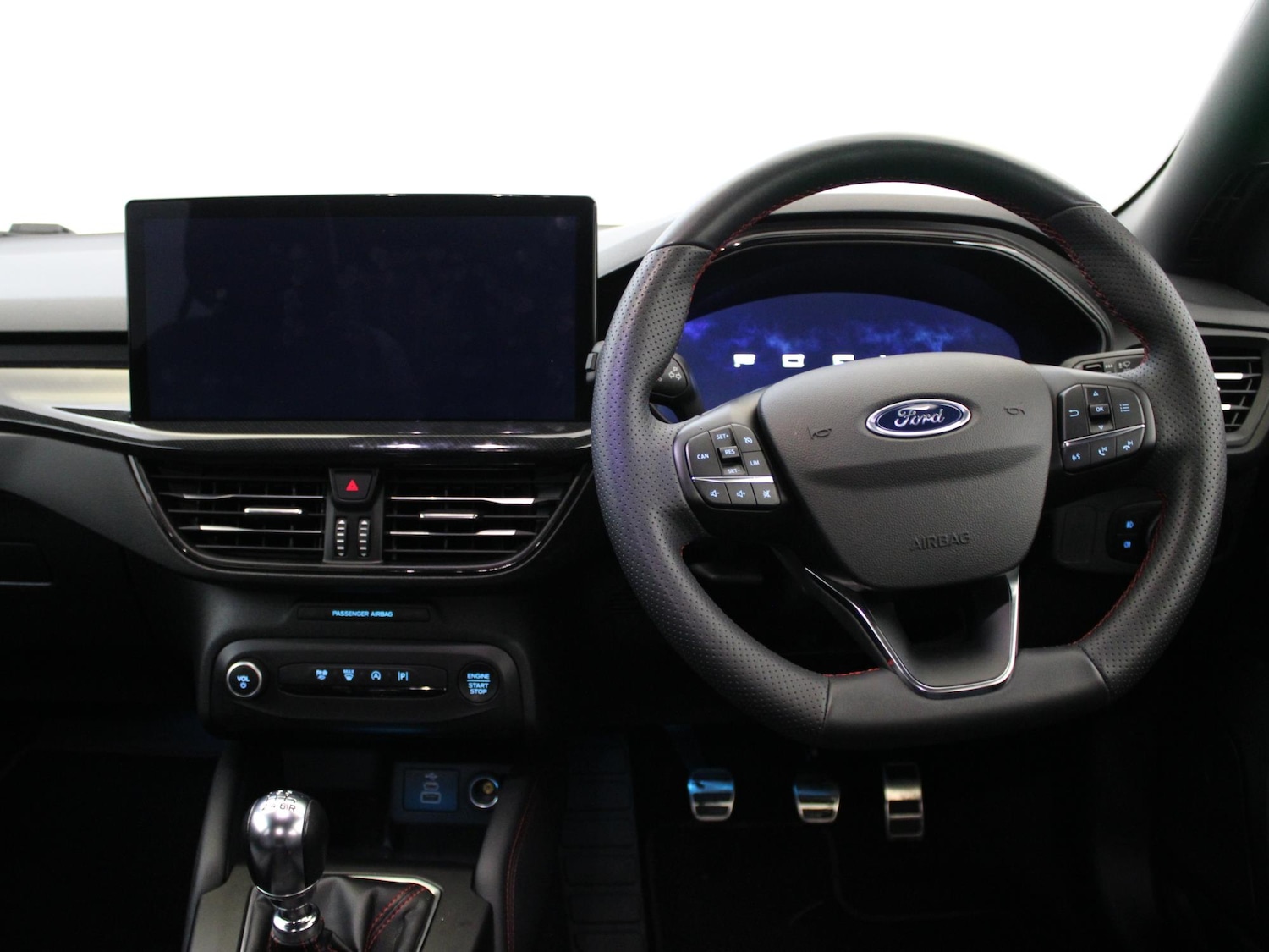 Used Ford Focus 2023 for sale - 76755367: Photo 16