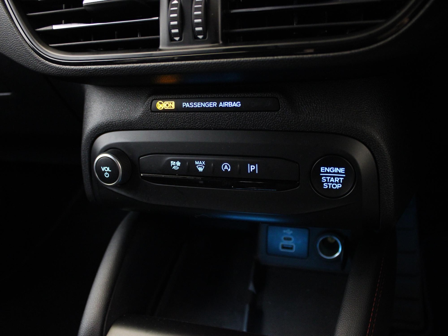 Used Ford Focus 2023 for sale - 76755367: Photo 26