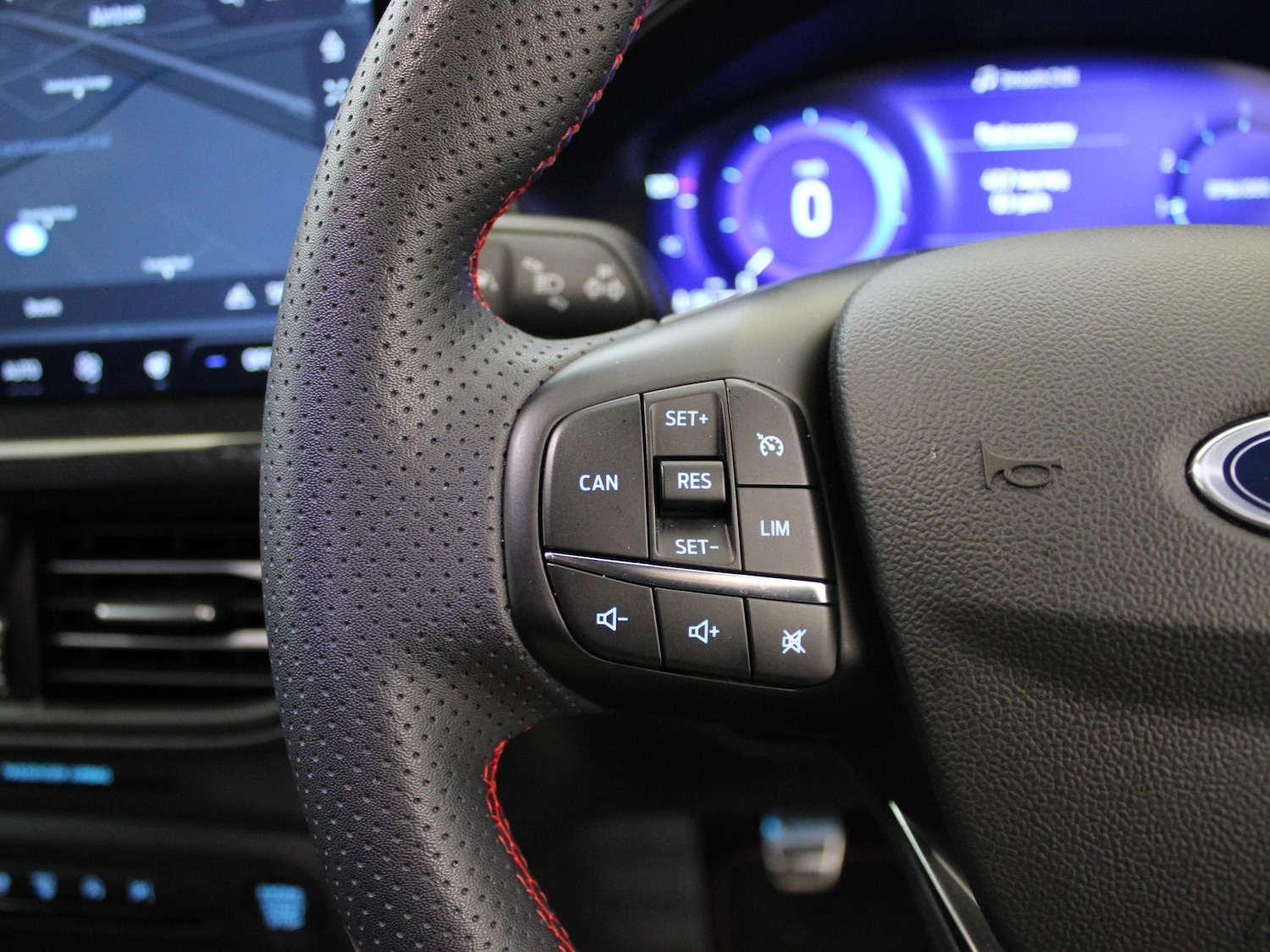 Used Ford Focus 2023 for sale - 76755367: Photo 30