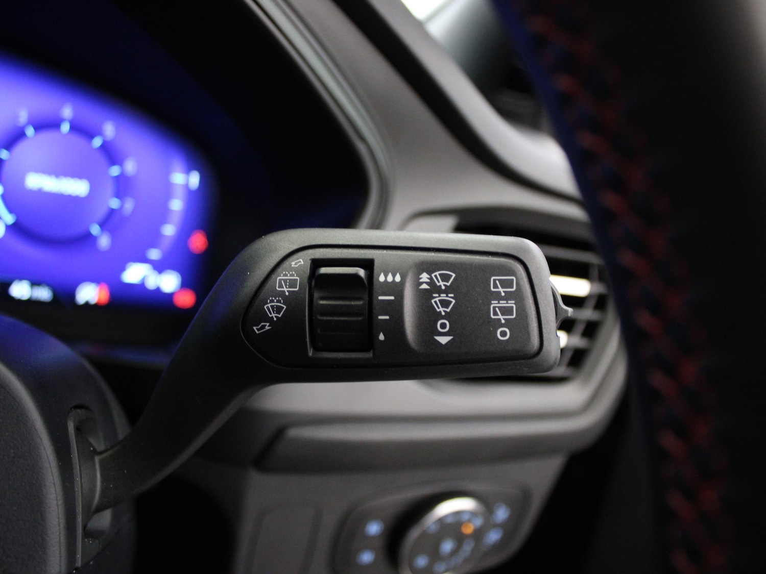 Used Ford Focus 2023 for sale - 76755367: Photo 33