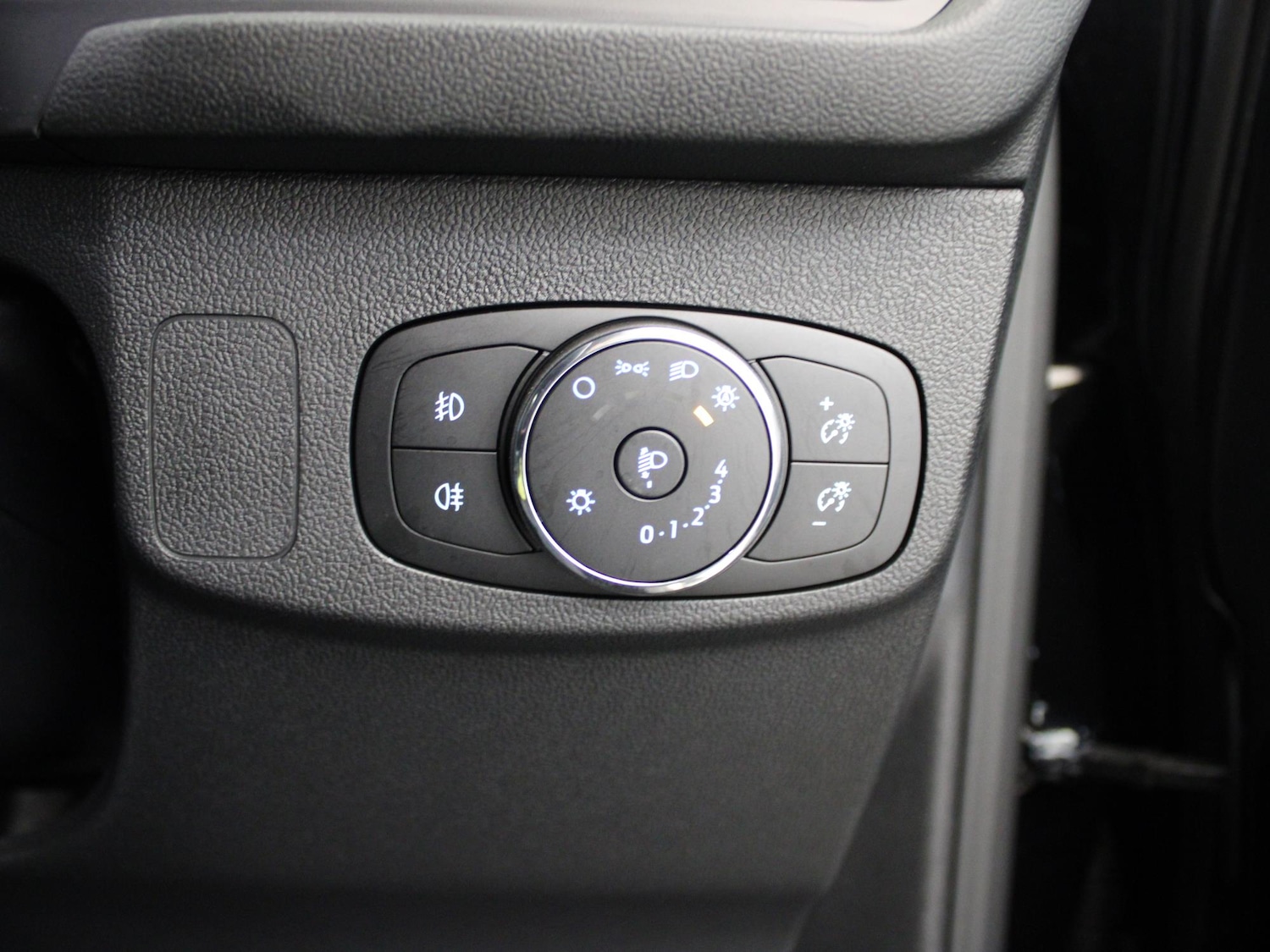 Used Ford Focus 2023 for sale - 76755367: Photo 34