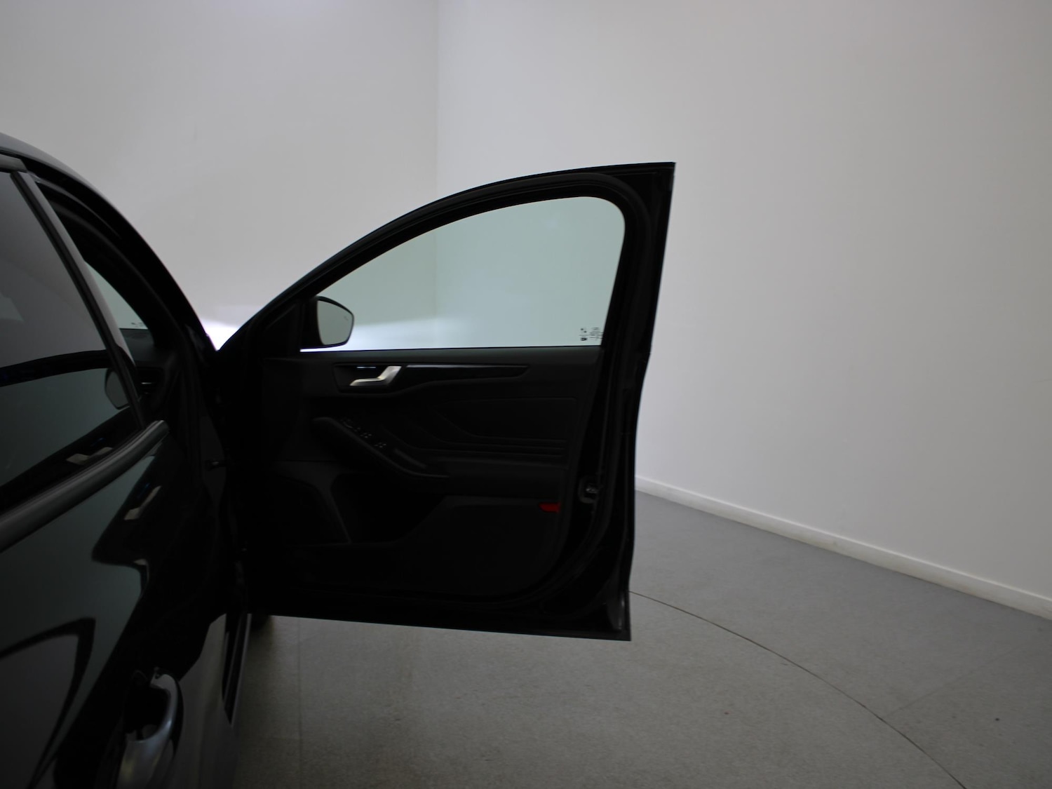 Used Ford Focus 2023 for sale - 76755367: Photo 35