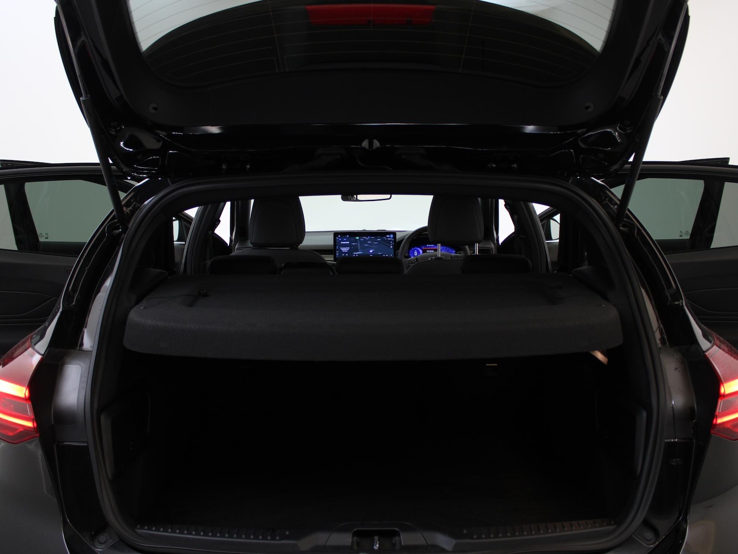 Used Ford Focus 2023 for sale - 76755367: Photo 37