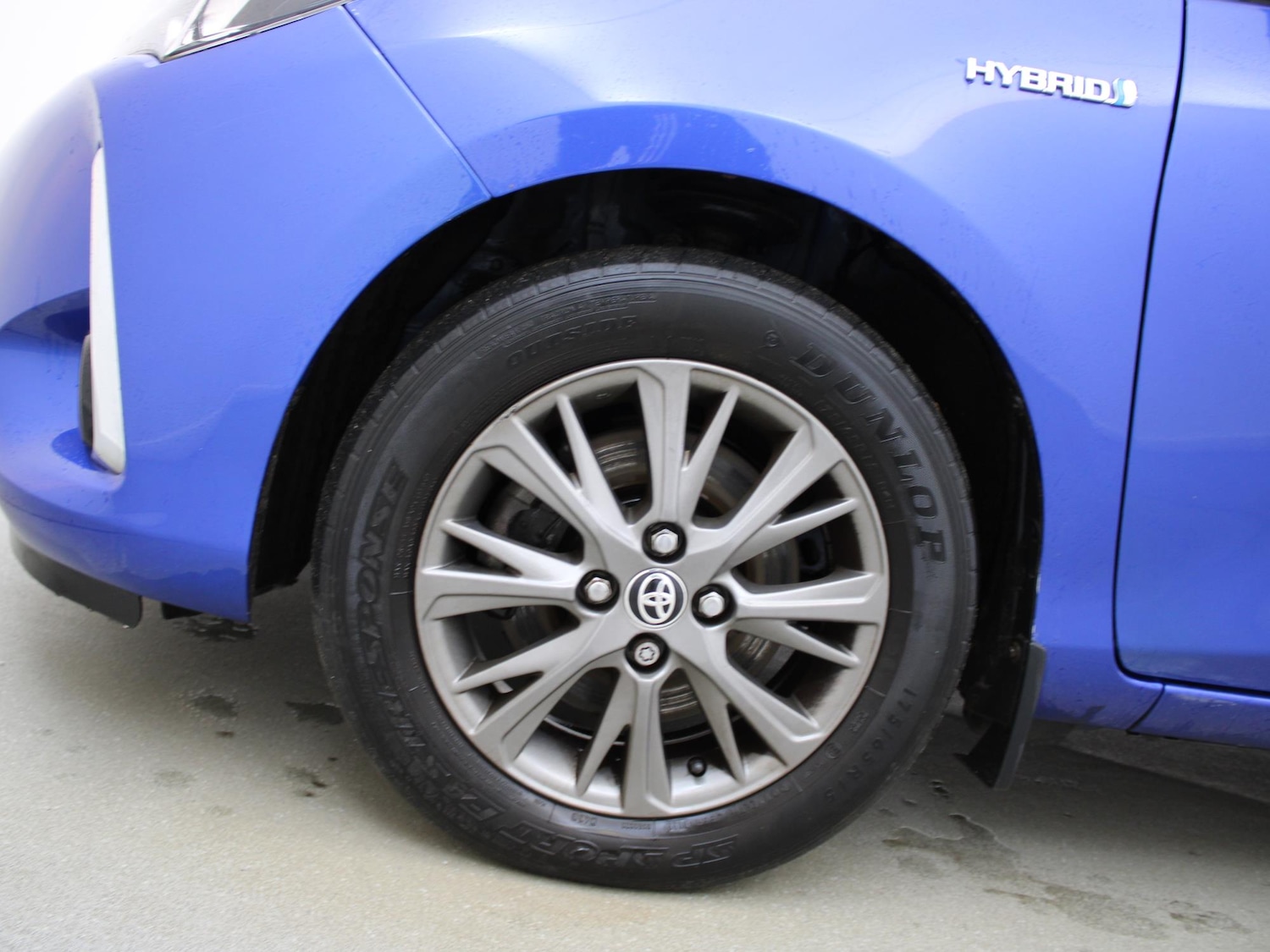 Used Toyota Yaris 2018 for sale - 77398077: Photo 30