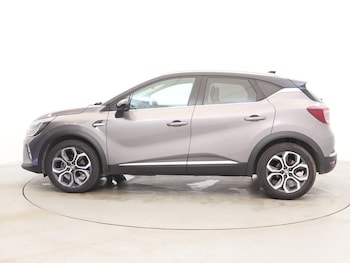 Used Renault Captur 2024 for sale - 77398042: Photo