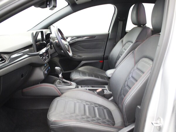Used Ford Focus 2023 for sale - 75407449: Photo 10