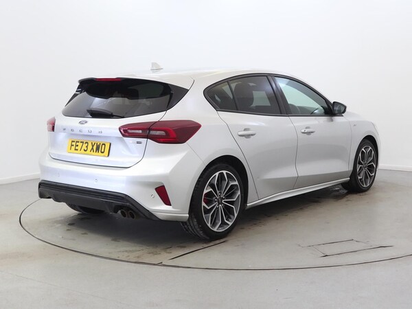 Used Ford Focus 2023 for sale - 75407449: Photo 5