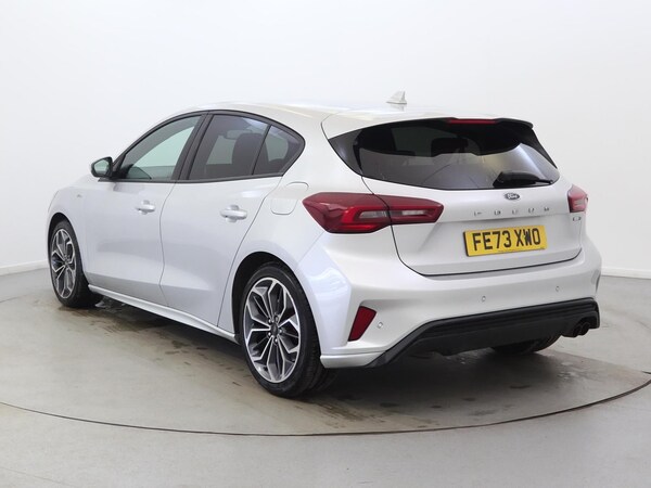 Used Ford Focus 2023 for sale - 75407449: Photo 7