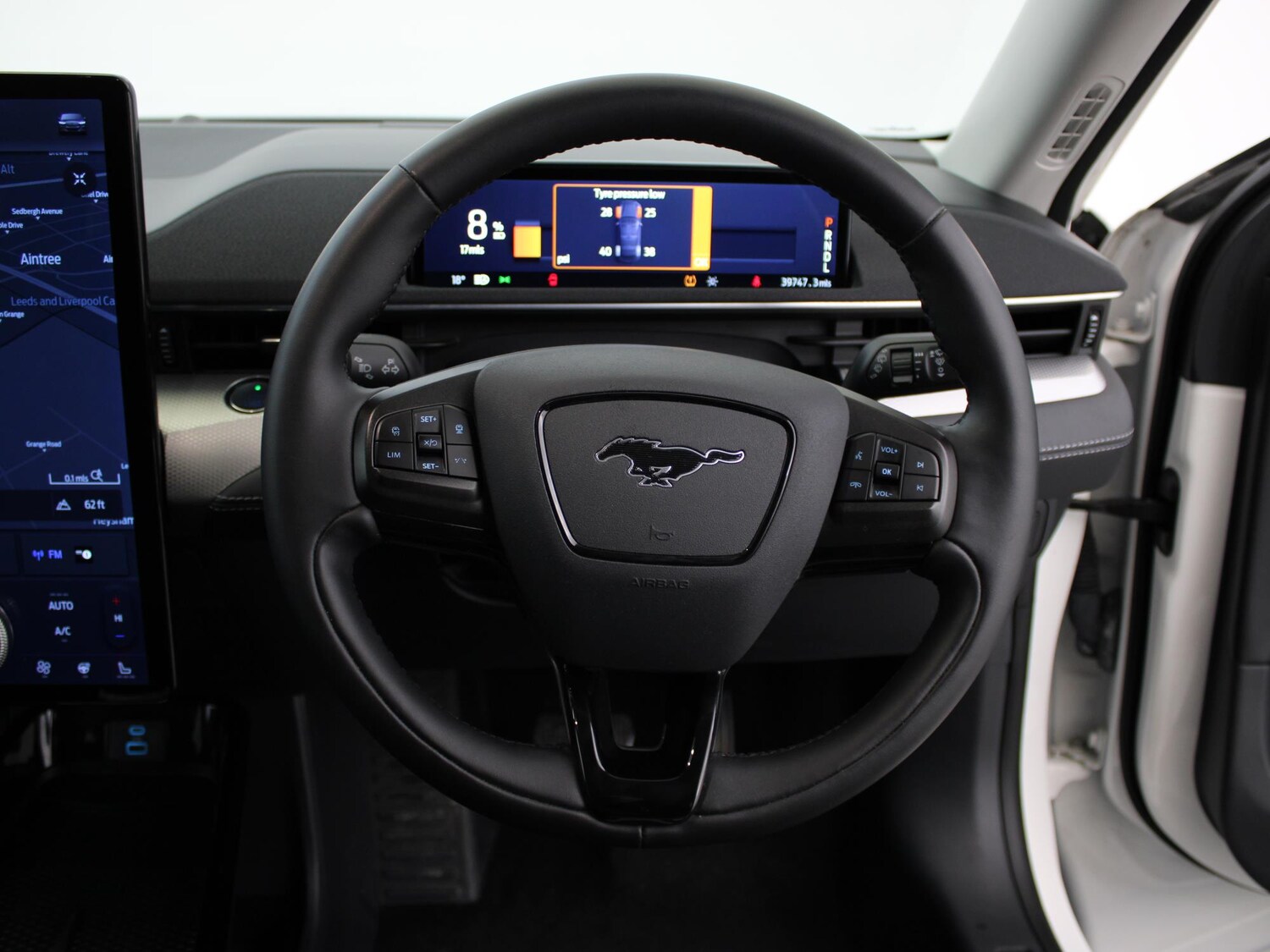 Used Ford Mustang Mach-E 2023 for sale - 76311121: Photo 32