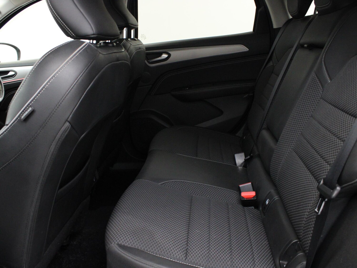 Used Renault Arkana 2022 for sale - 76692372: Photo 11