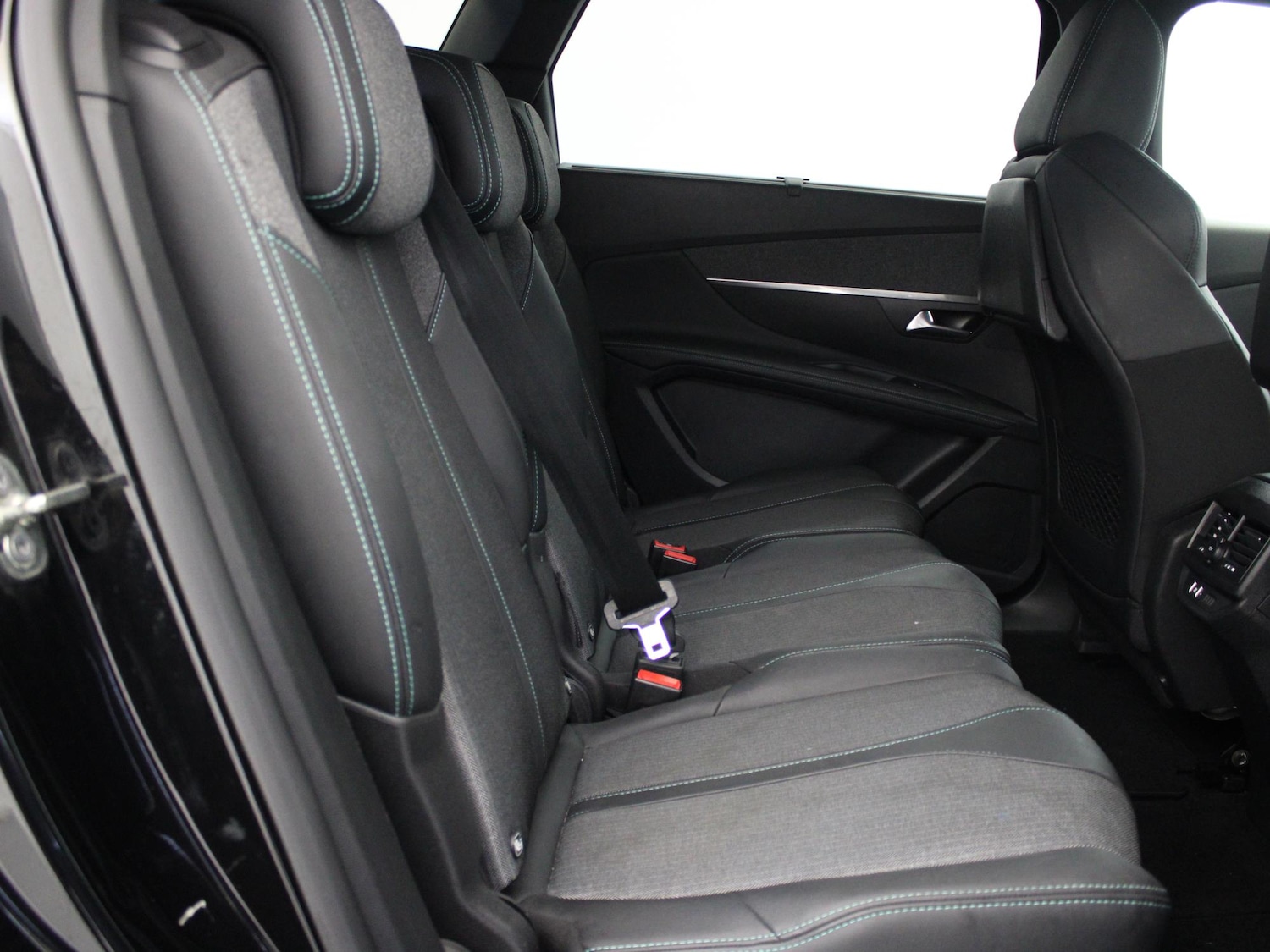 Used Peugeot 5008 2023 for sale - 76353238: Photo 12