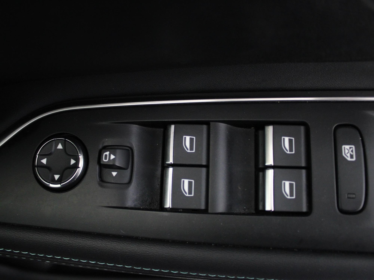 Used Peugeot 5008 2023 for sale - 76353238: Photo 23