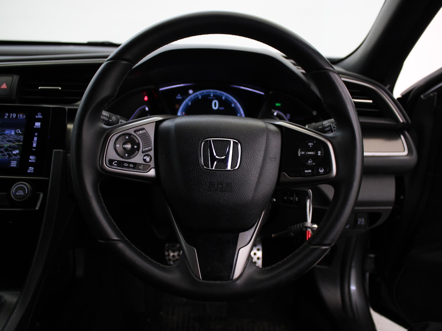 Used Honda Civic 2017 for sale - 77593410: Photo 29