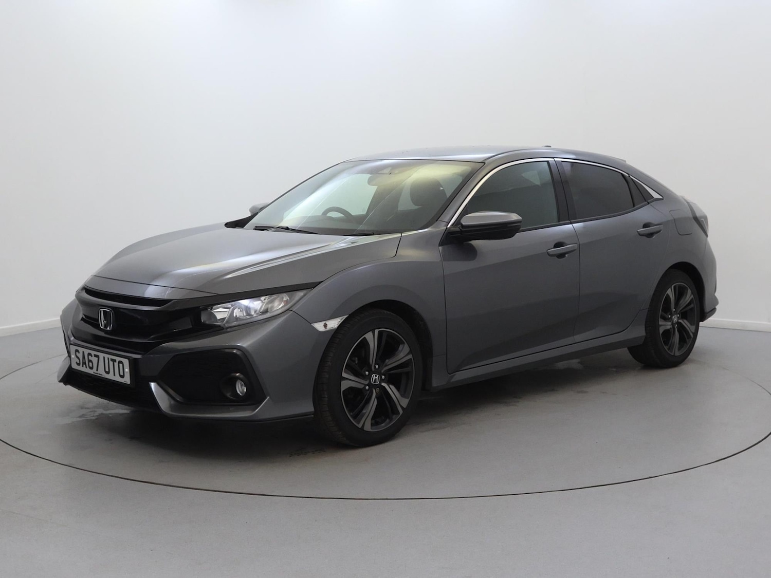 Used Honda Civic 2017 for sale - 77593410: Photo 3