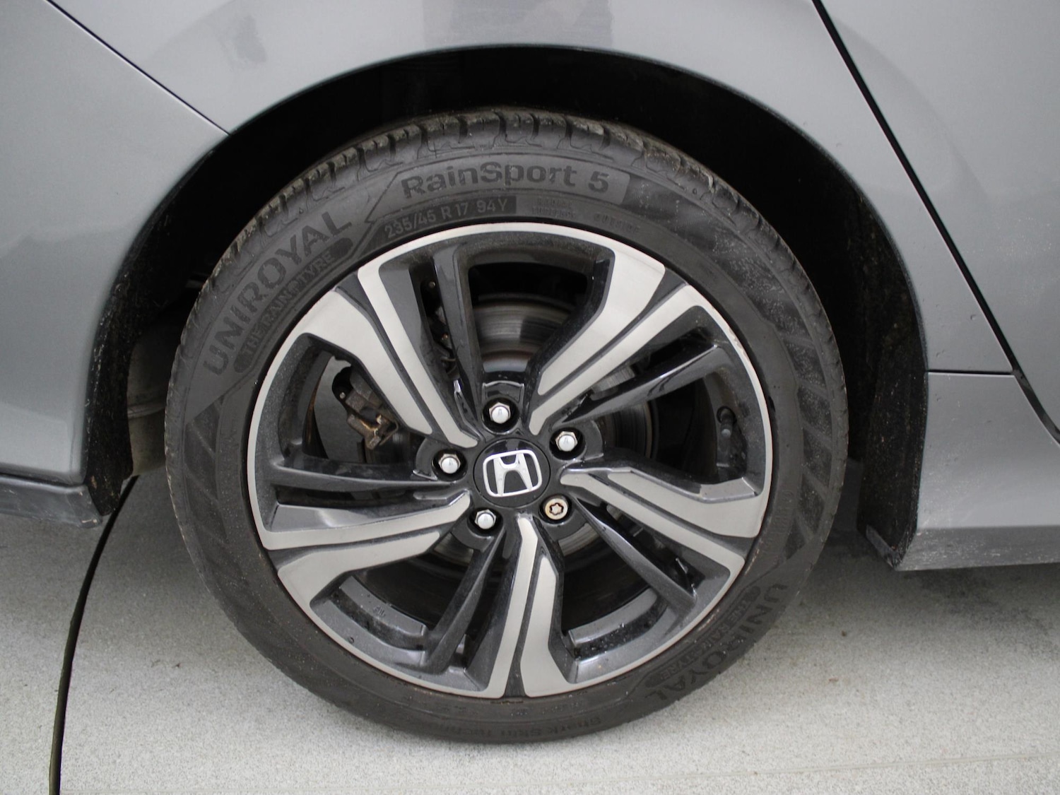 Used Honda Civic 2017 for sale - 77593410: Photo 41