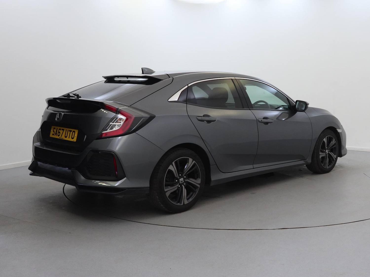 Used Honda Civic 2017 for sale - 77593410: Photo 5