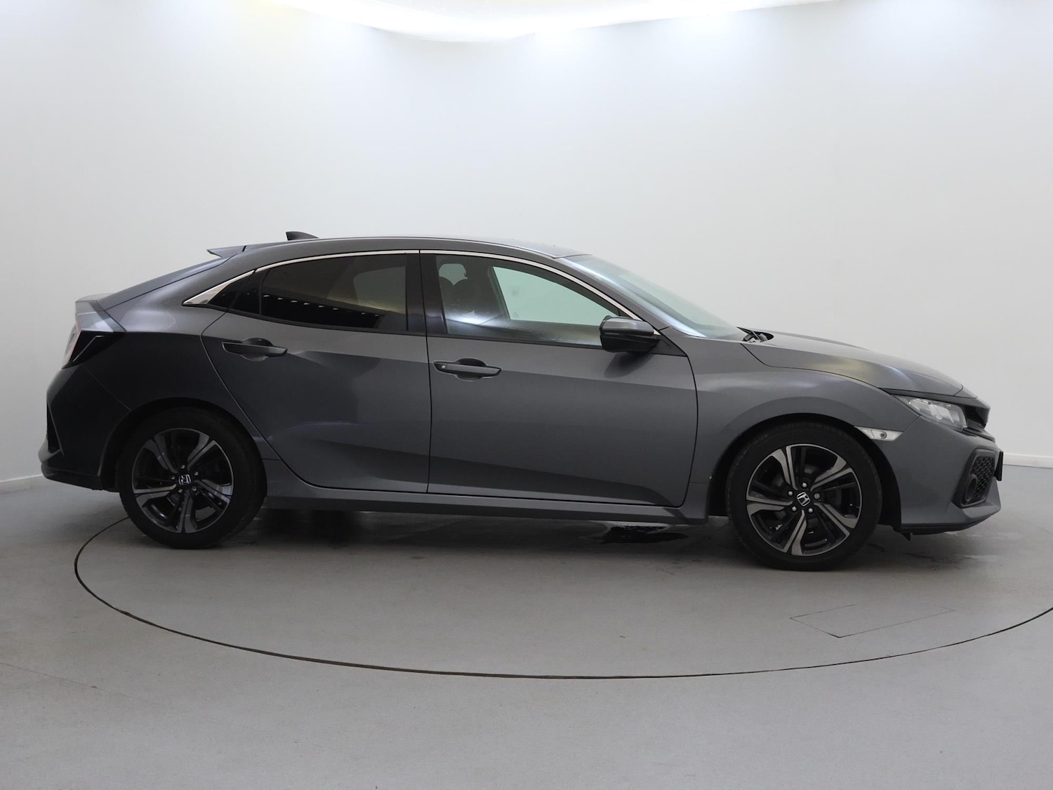 Used Honda Civic 2017 for sale - 77593410: Photo 8