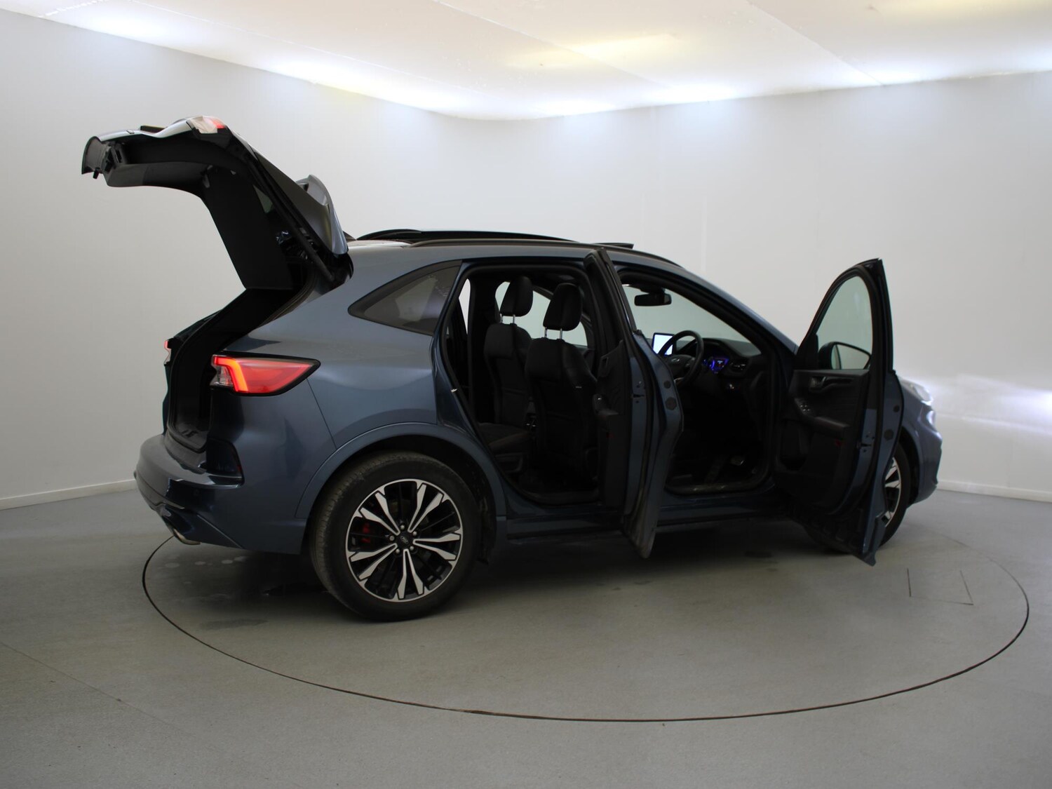 Used Ford Kuga 2022 for sale - 76097360: Photo 35
