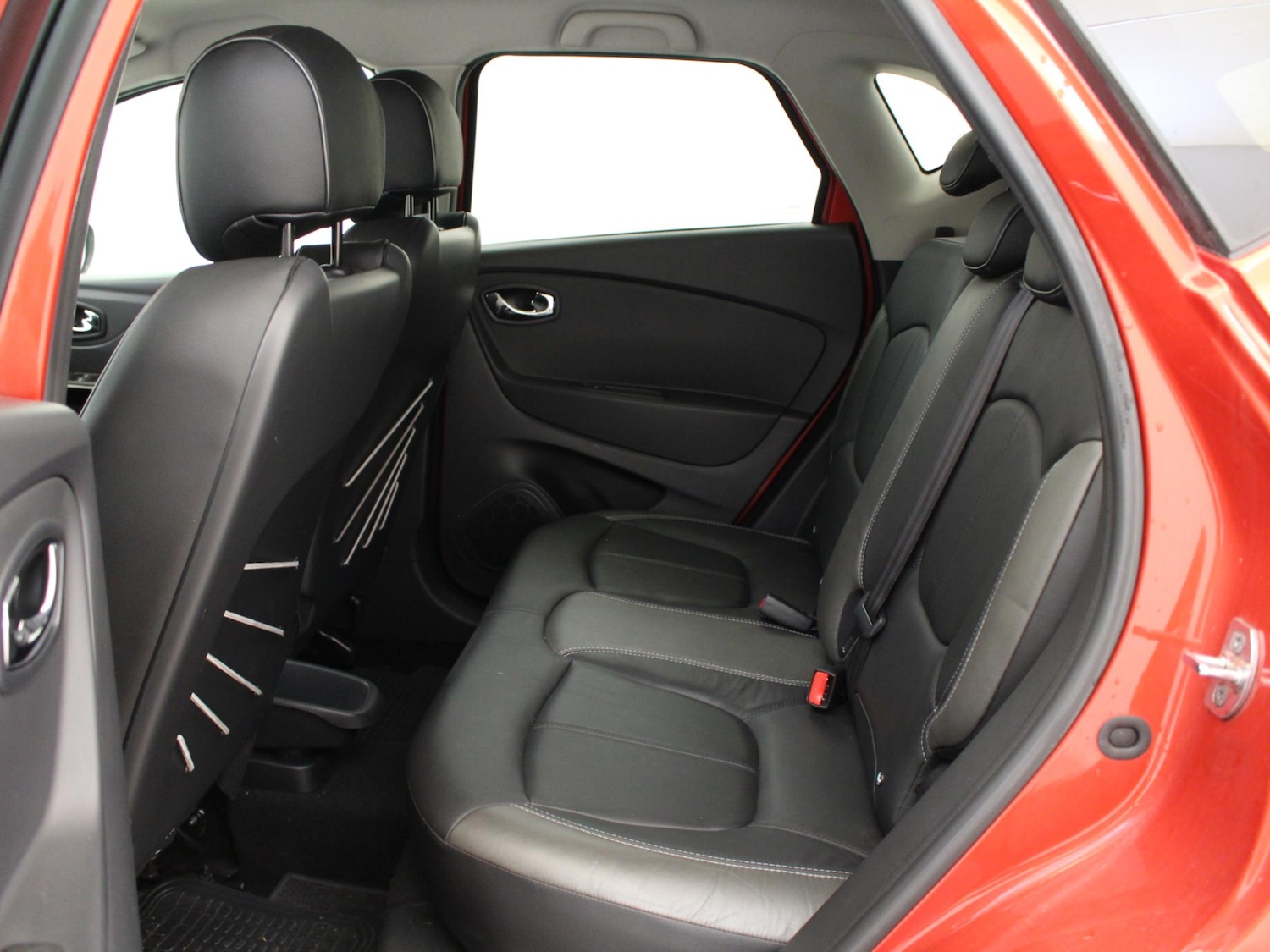 Used Renault Captur 2015 for sale - 76421338: Photo 11