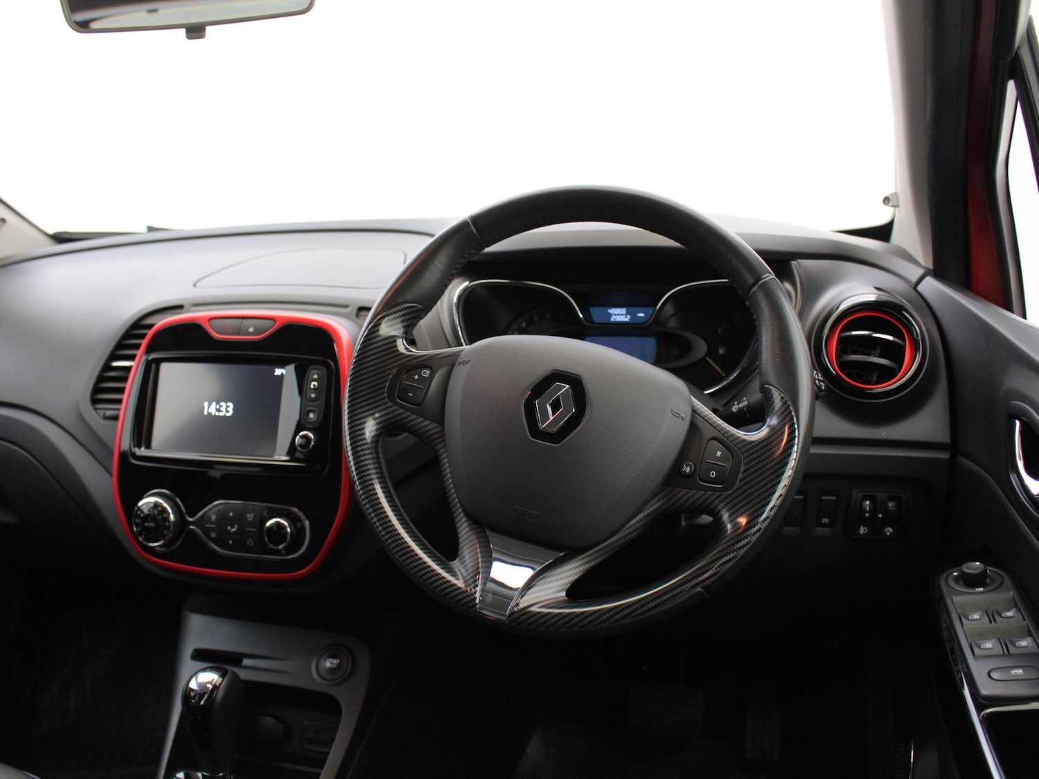 Used Renault Captur 2015 for sale - 76421338: Photo 15