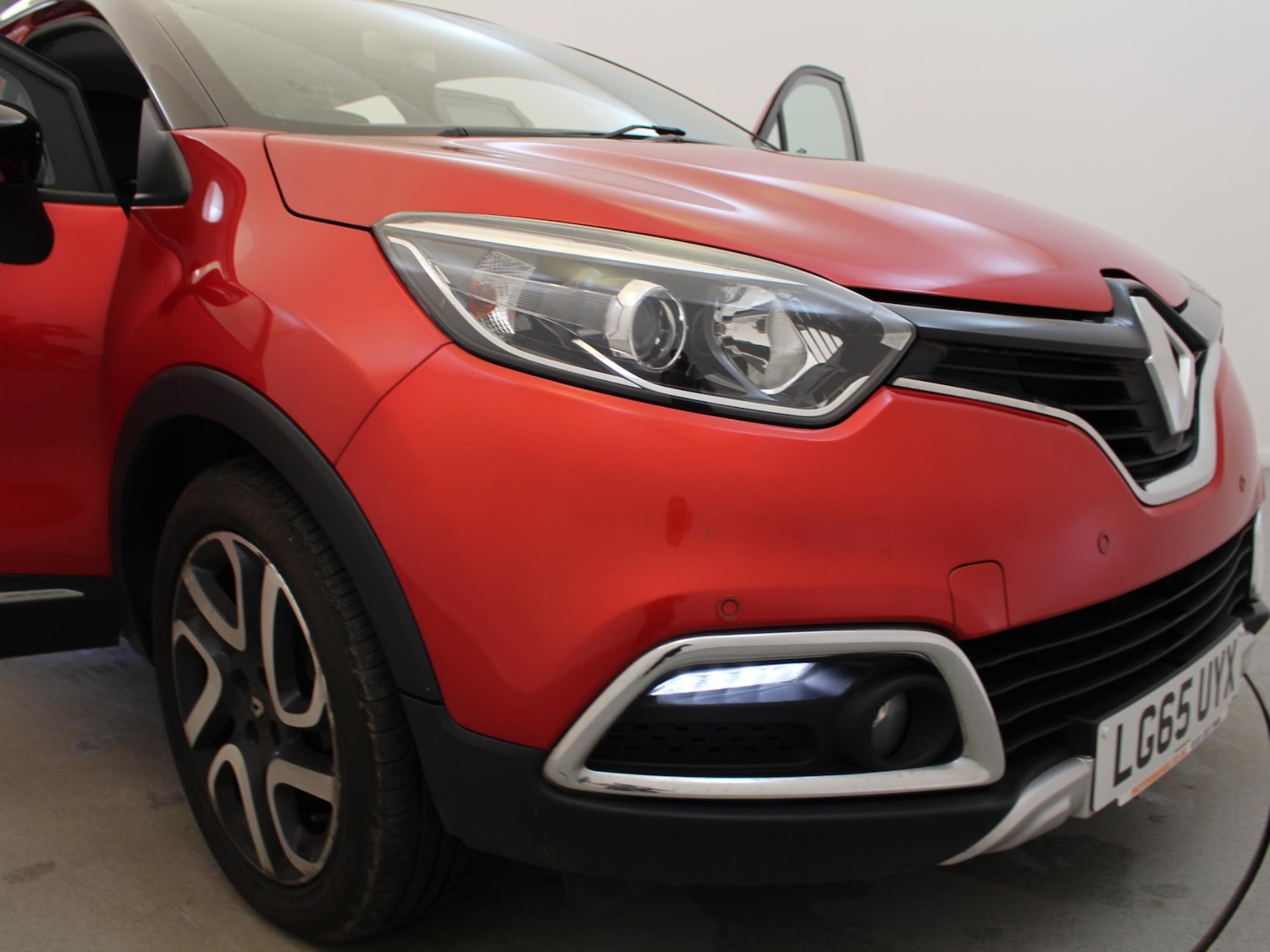 Used Renault Captur 2015 for sale - 76421338: Photo 41