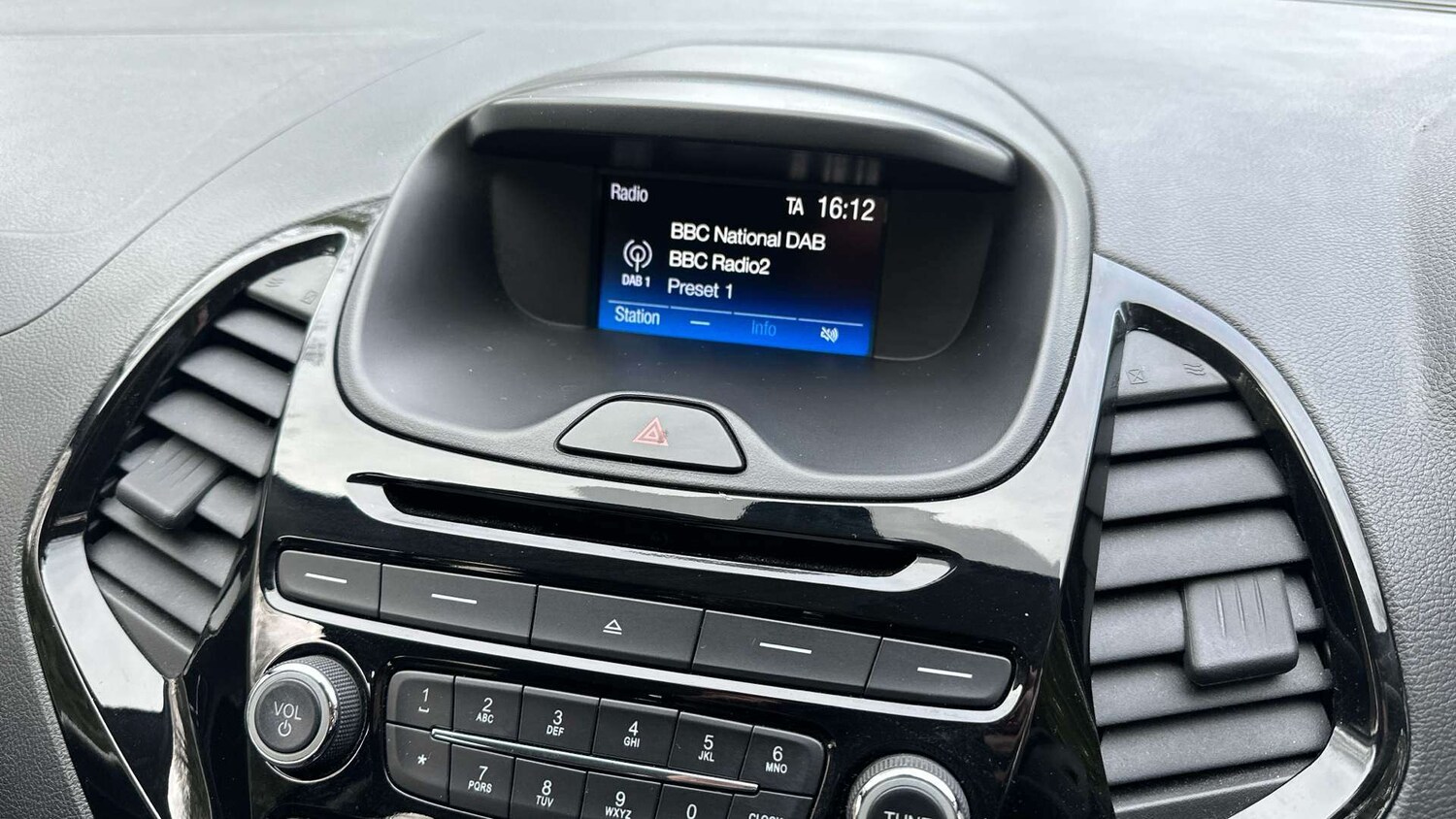 Used Ford Ka+ 2018 for sale - 78107567: Photo 11