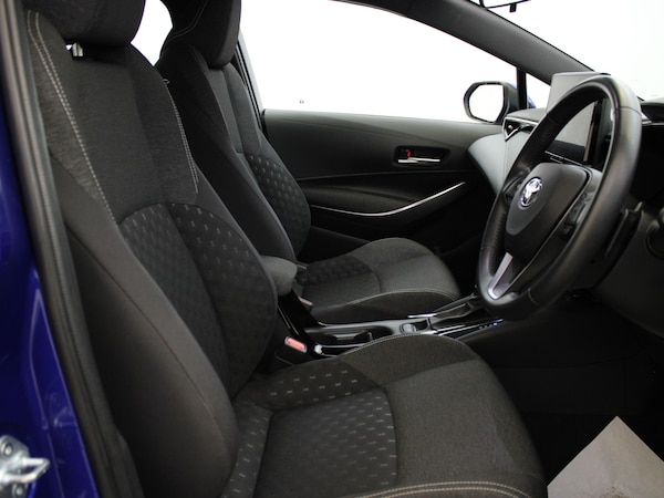 Used Toyota Corolla 2023 for sale - 74939147: Photo 9