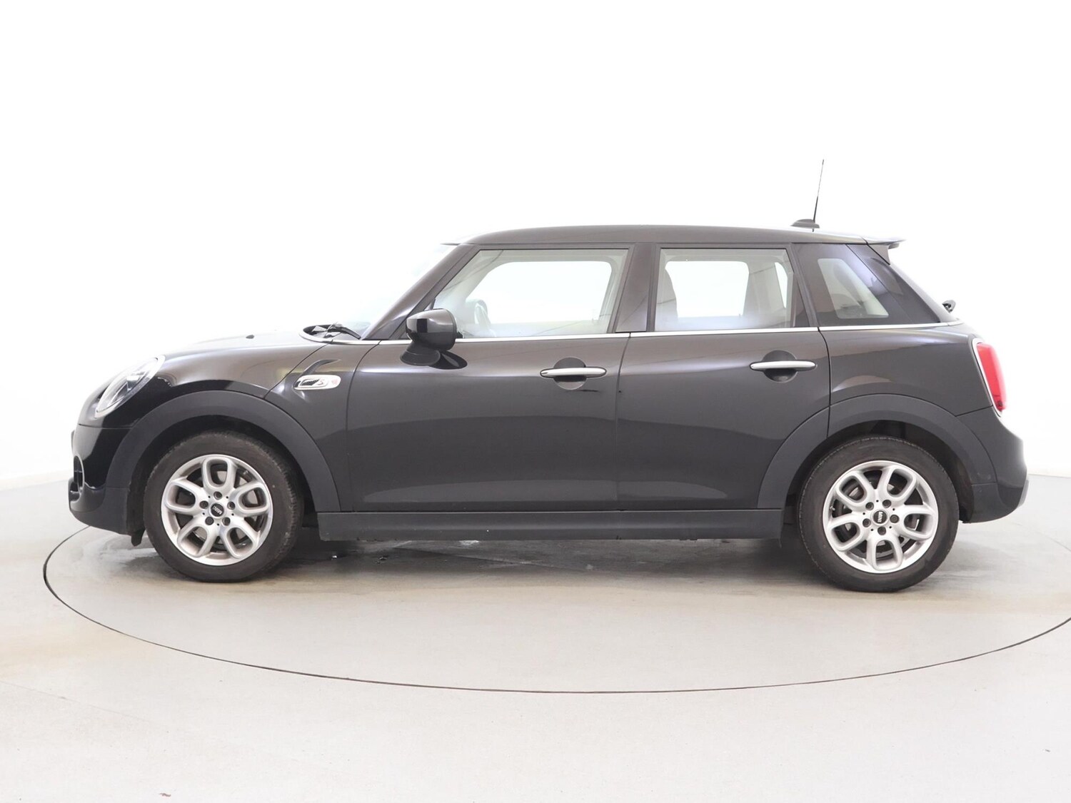 Used MINI Hatch 2020 for sale - 76637006: Photo 4