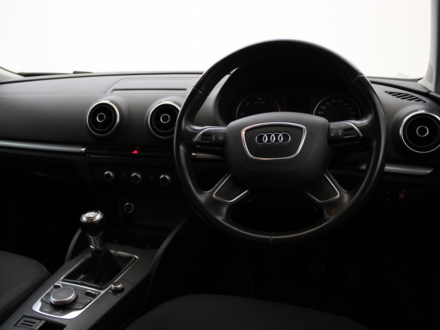 Used Audi A3 2014 for sale - 77943850: Photo 12