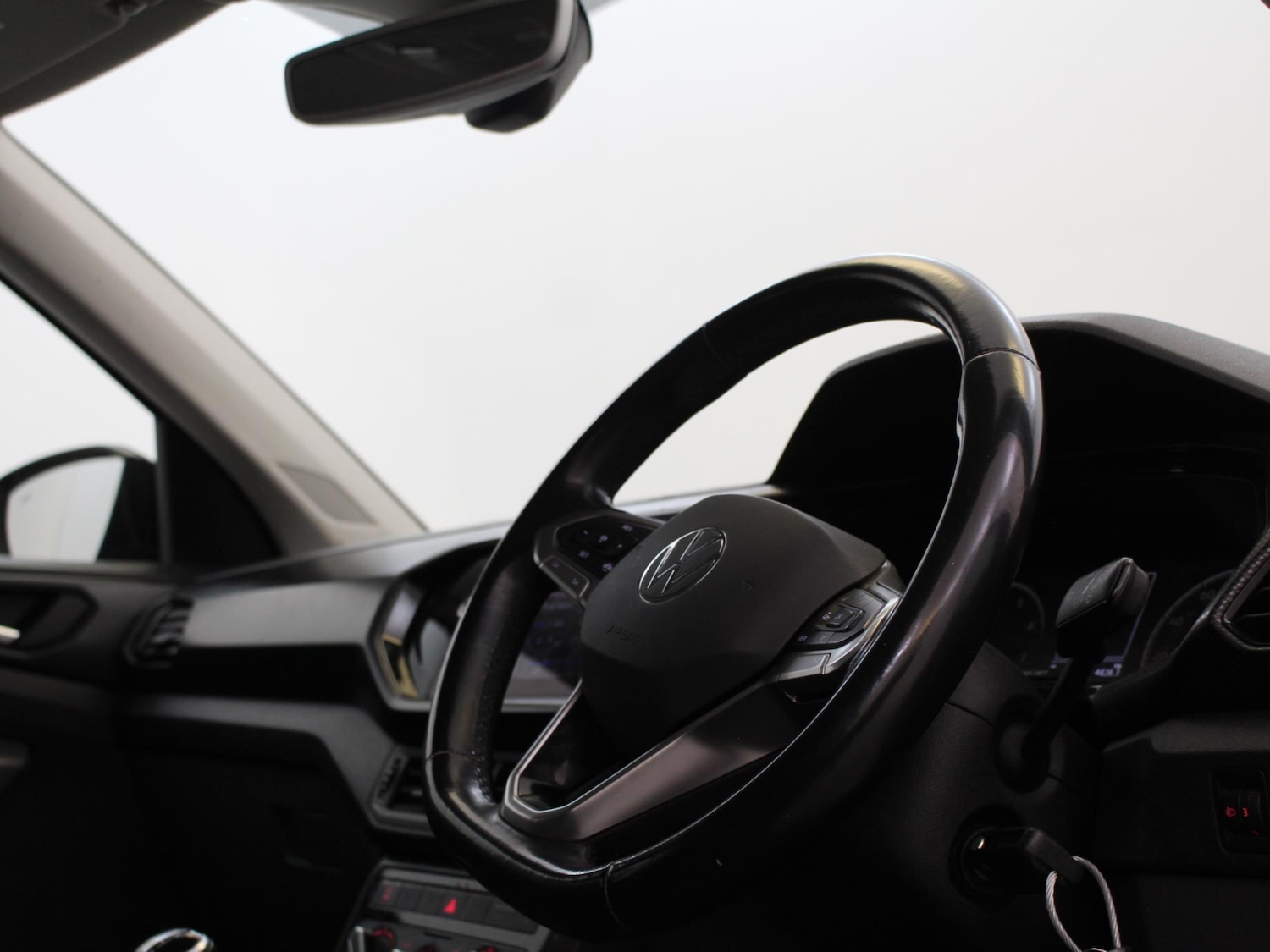 Used Volkswagen T-Cross 2021 for sale - 76516003: Photo 10