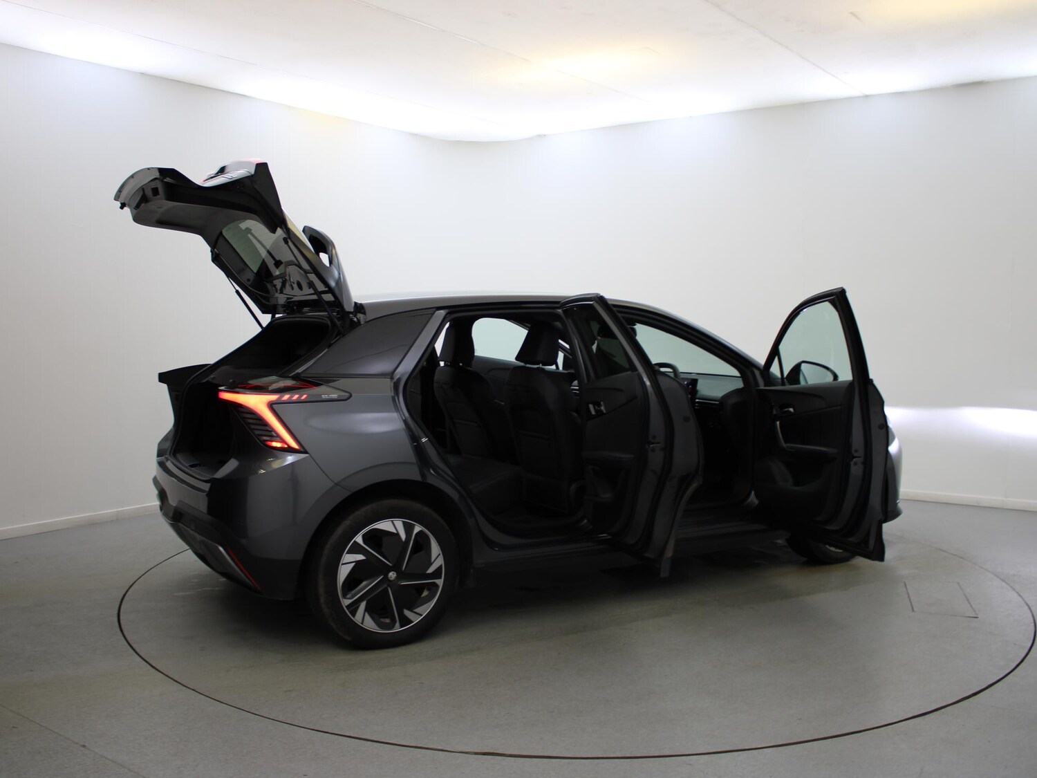 Used MG MG4 2023 for sale - 76515809: Photo 41