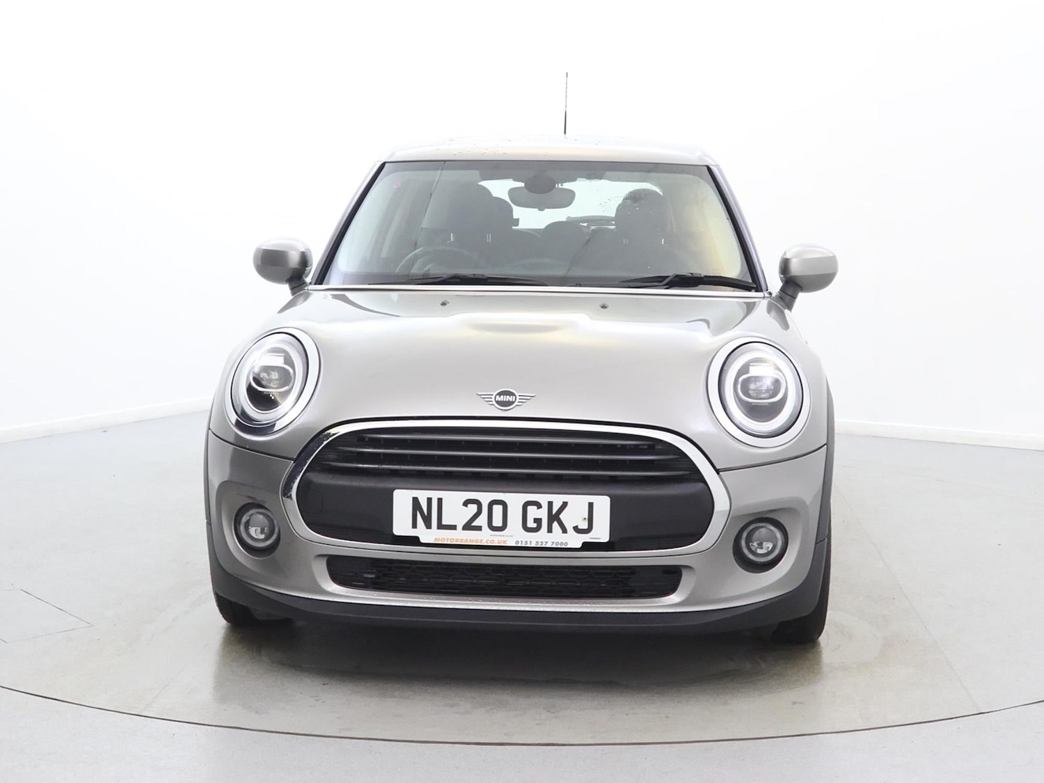 Used MINI Hatch 2020 for sale - 76692363: Photo 2