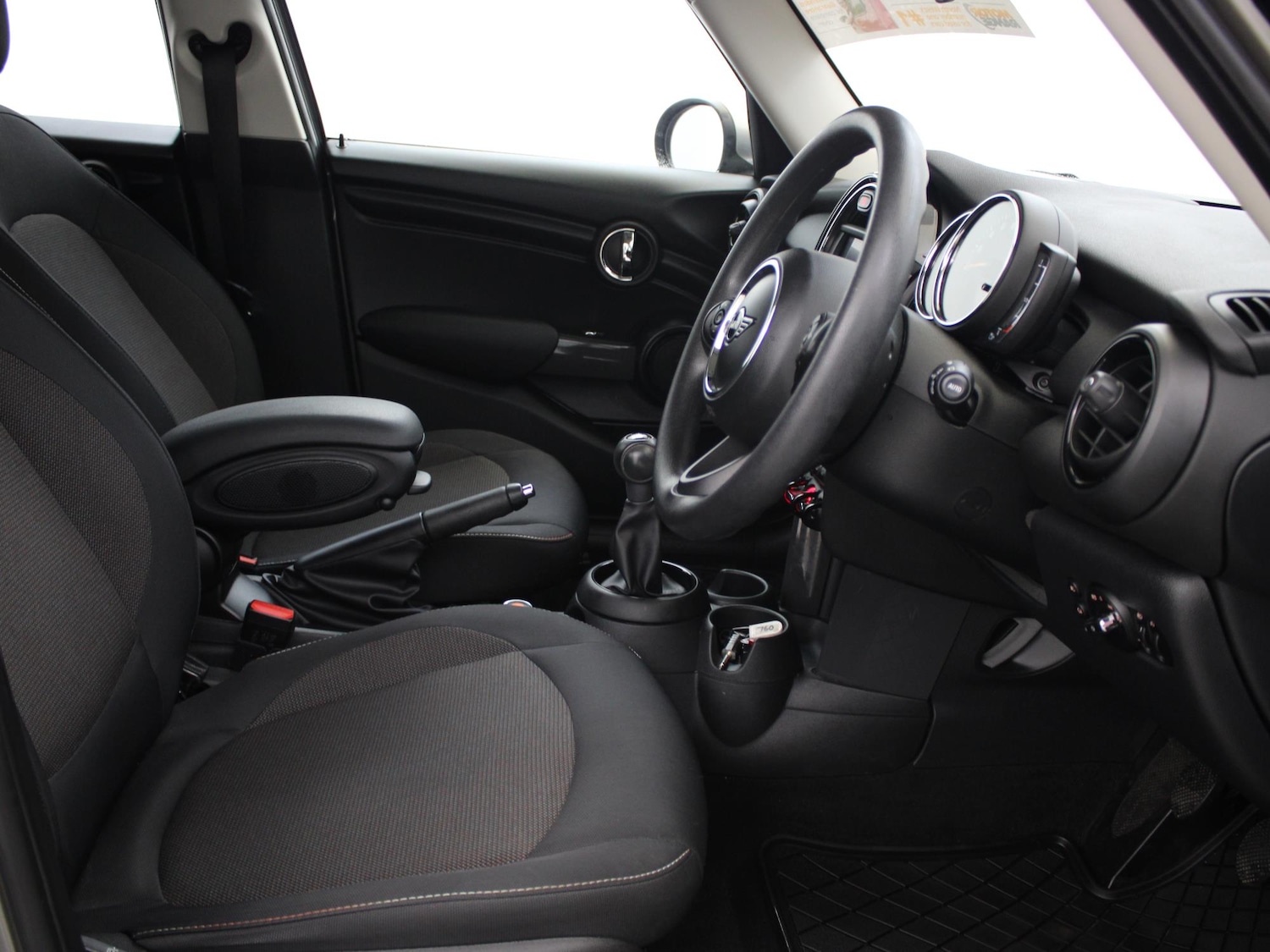 Used MINI Hatch 2020 for sale - 76692363: Photo 9