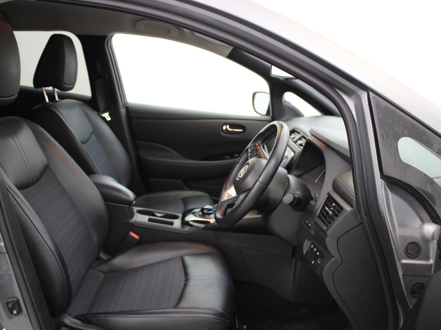 Used Nissan Leaf 2022 for sale - 77348288: Photo 9