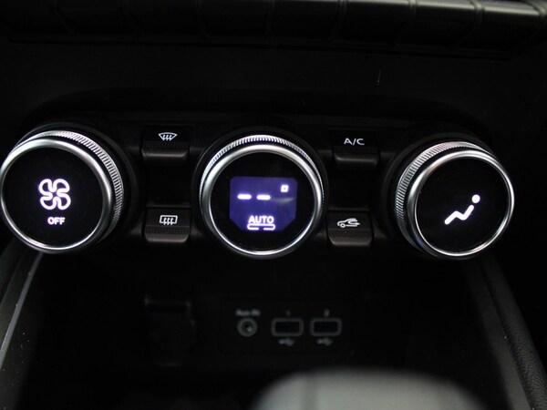 Used Renault Clio 2023 for sale - 75367593: Photo 18