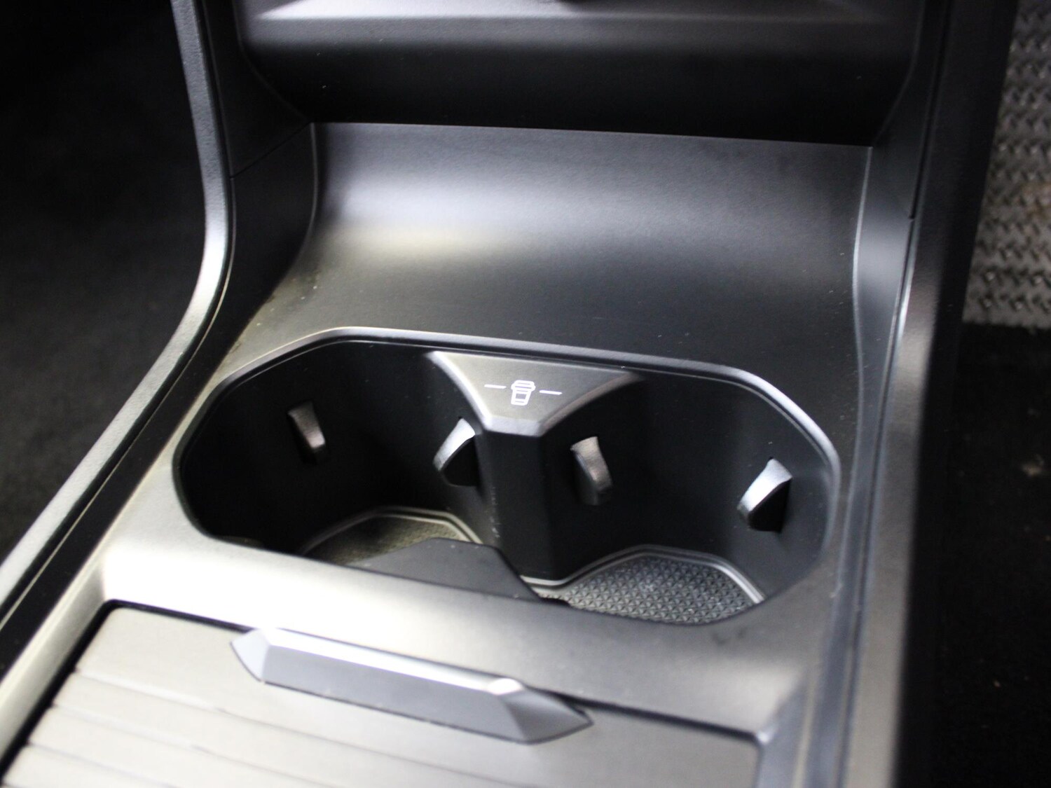 Used MG MG4 2023 for sale - 75932606: Photo 28