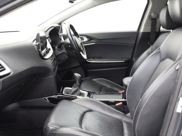 Used Kia XCeed 2022 for sale - 72830376: Photo 9
