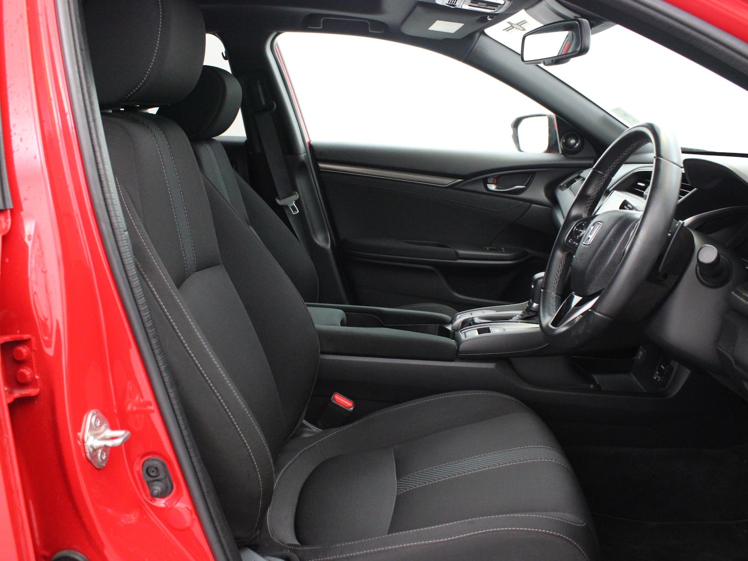 Used Honda Civic 2017 for sale - 77135401: Photo 9