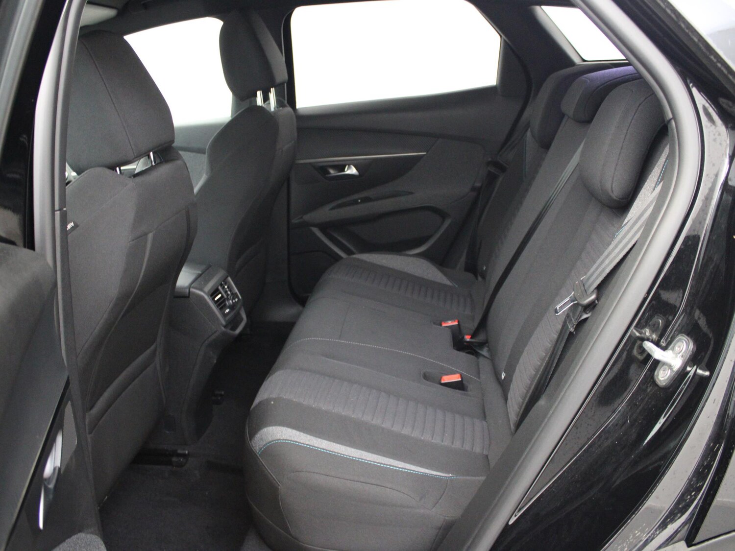 Used Peugeot 3008 2024 for sale - 77687108: Photo 10