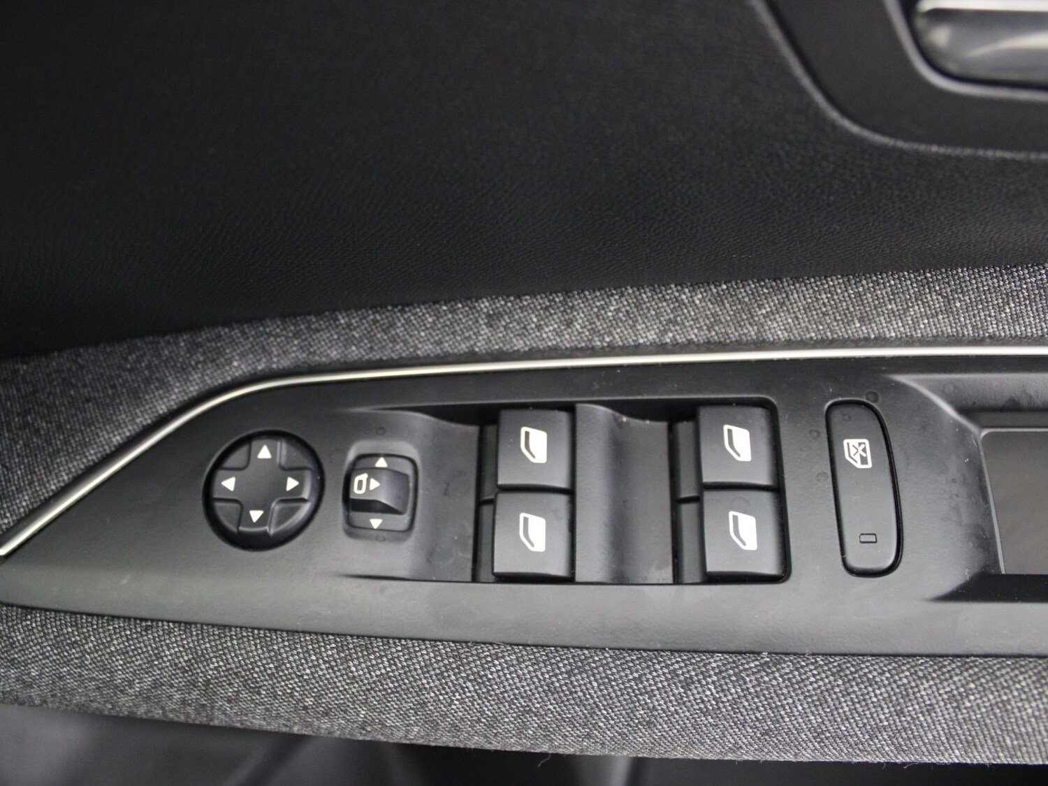 Used Peugeot 3008 2024 for sale - 77687108: Photo 32