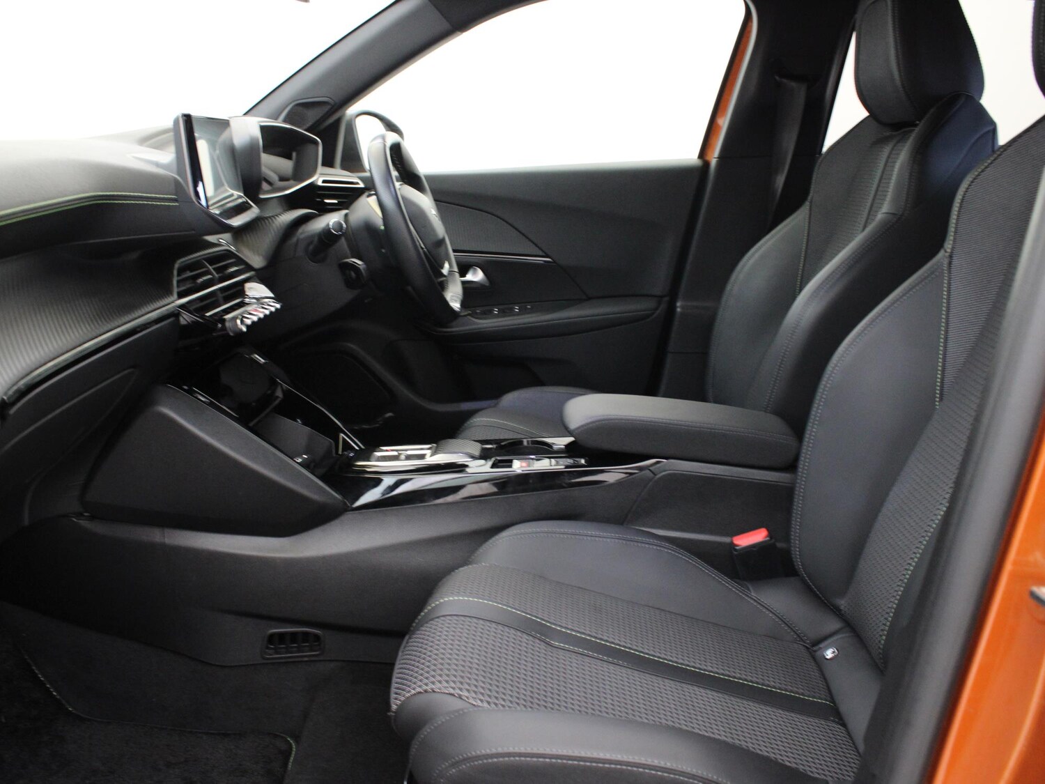 Used Peugeot 2008 2022 for sale - 78038114: Photo 8