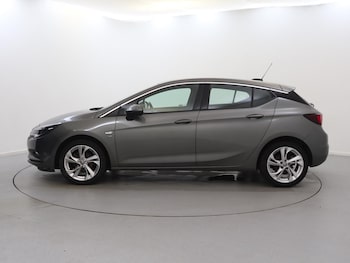 Used Vauxhall Astra 2017 for sale - 76421353: Photo